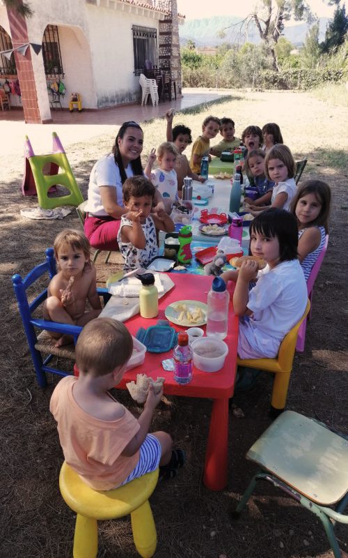 Niu-de-llavors_cura-infancia-04